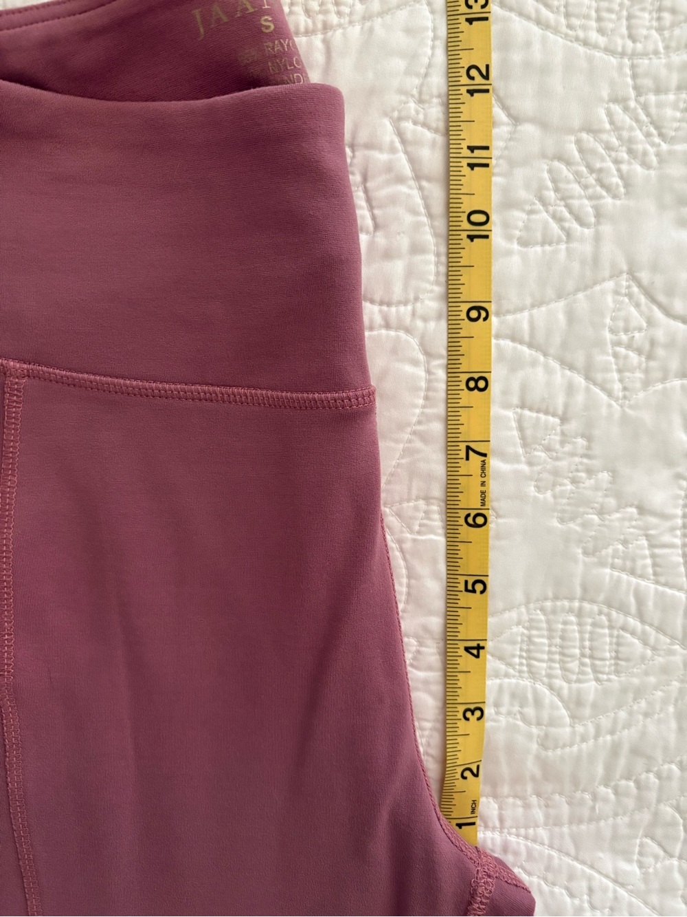 Jaanuu Scrub Set- Mauve Top With Ruffle Trim And Knit Cargo Pants-Small - Picture 13 of 16